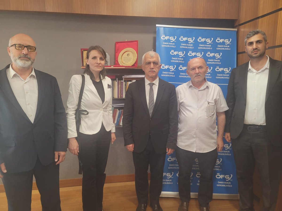 Fesder olarak, Türkiye Büyük Millet Meclisinde siyasi parti vekillerini ziyarette bulunarak 5816 sayılı kanunun kaldırılması hususunda taleplerimizi ilettik.

Ayrıca
Çifte vatandaşlıktan faydalanarak Türkiye'de faaliyet gösteren siyonistlerin deport edilmesi yönünde