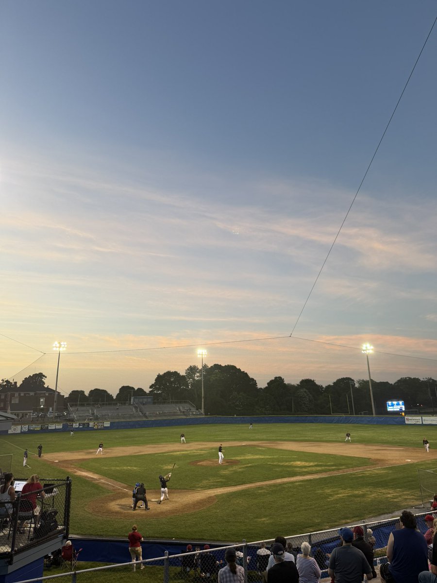We're thrilled to welcome <a href="/TMobile/">T-Mobile</a> to Wareham Field as a proud sponsor of the Cape Cod Baseball League! Excited for a great season together, thank you for your partnership and support! #CCBL #WarehamGatemen #TMobile #SMRA