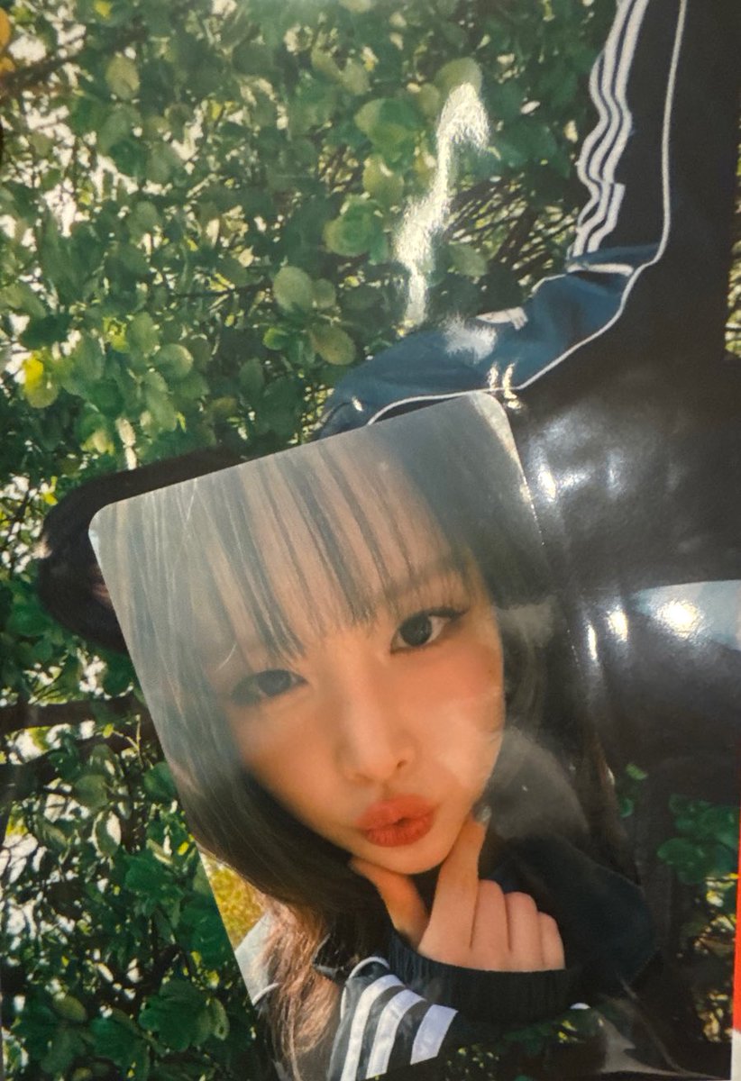 우주소녀 설아 팬미팅 2회차 입장포카 양도

포카 + 엽서 4.0
따로 구매시 포카 3.0 엽서 1.0

#우주소녀 #설아 #설아의날들 #김현정