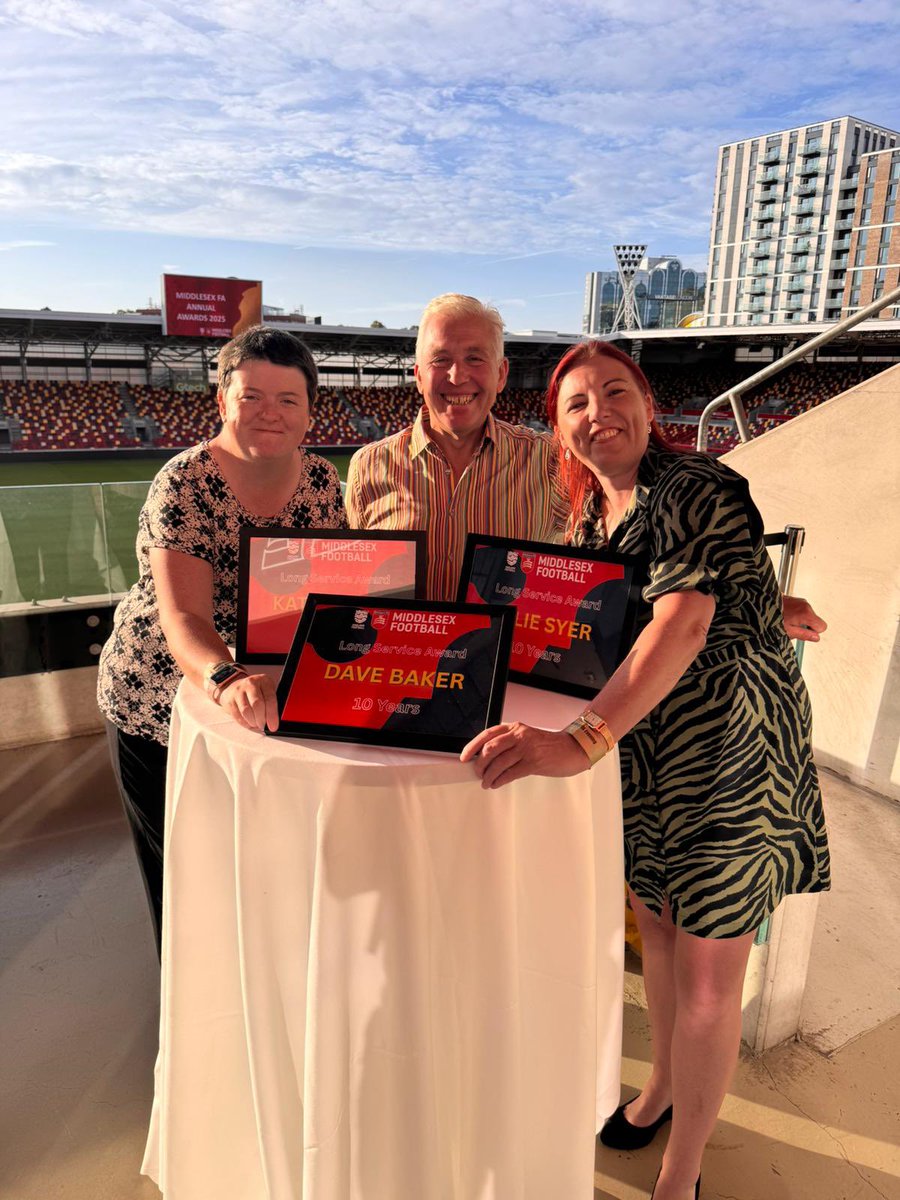 Congratulations to our amazing volunteers 
Dave Baker, Kate Walsh &amp; Julie Syer who all were celebrated tonight at Middlesex FA Awards night for their service to grassroots football. Well done team &amp; Thankyou to all the committee who do so much as the volunteers of the league 👏👏