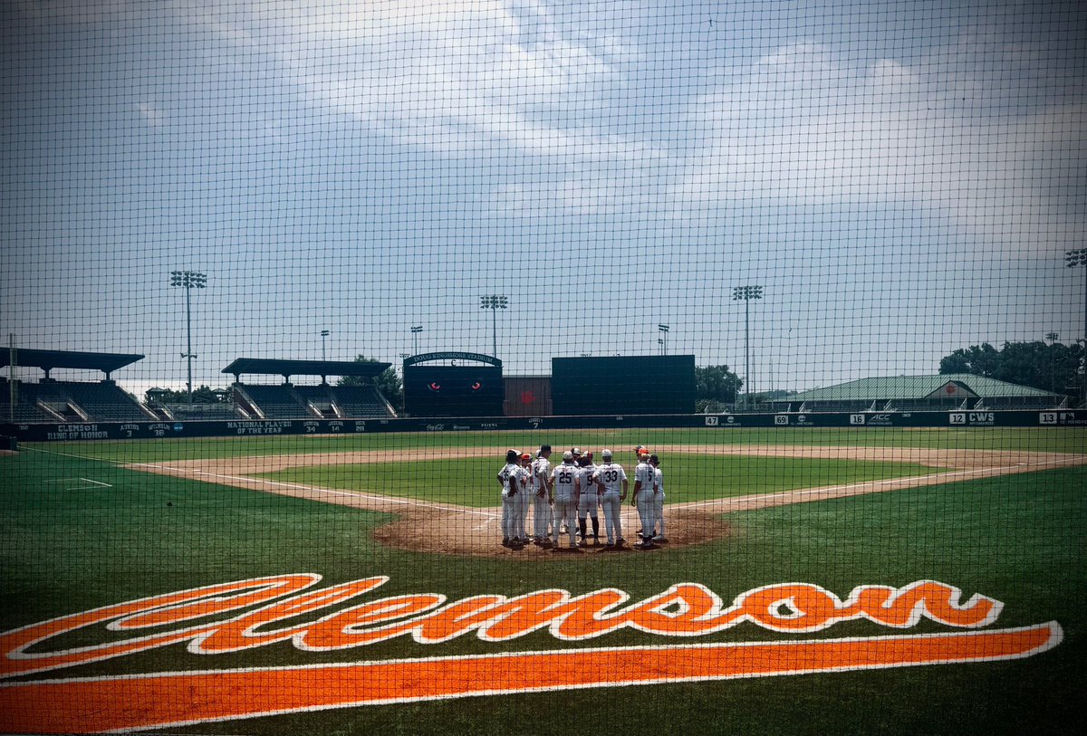 Elijah_Jungwirth#33 (@ejungwirth33) on Twitter photo Had a great time at <a href="/ClemsonBaseball/">Clemson Baseball</a> team camp with the 15u and 16u Motor City Hit Dogs National teams. Thankful to play on a field with such history. <a href="/HitDogsHammond/">Motor City Hit Dogs Hammond National</a> <a href="/baseballcrazy00/">Tony Leonard</a> <a href="/PrepBaseballMI/">Prep Baseball Michigan</a> <a href="/CoachGoodwinA/">Adam Goodwin</a> <a href="/CSAPrepStar/">PREPSTAR</a> <a href="/BUncommitted/">Baseball_Uncommitted</a> <a href="/CoachErikBakich/">Erik Bakich</a> <a href="/PrepBaseMIScout/">Prep Baseball Michigan Scouting Coverage</a> Had a great time at <a href="/ClemsonBaseball/">Clemson Baseball</a> team camp with the 15u and 16u Motor City Hit Dogs National teams. Thankful to play on a field with such history. <a href="/HitDogsHammond/">Motor City Hit Dogs Hammond National</a> <a href="/baseballcrazy00/">Tony Leonard</a> <a href="/PrepBaseballMI/">Prep Baseball Michigan</a> <a href="/CoachGoodwinA/">Adam Goodwin</a> <a href="/CSAPrepStar/">PREPSTAR</a> <a href="/BUncommitted/">Baseball_Uncommitted</a> <a href="/CoachErikBakich/">Erik Bakich</a> <a href="/PrepBaseMIScout/">Prep Baseball Michigan Scouting Coverage</a>