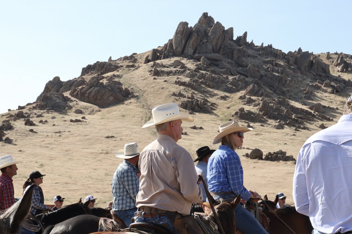 GovernorLittle's tweet image. The Governor’s Annual Trail Ride is a tradition that brings together local, state, and federal leaders to discuss critical natural resource issues.
This week we covered land management, wildfire prevention & suppression, grazing, and other issues of importance to the West.…