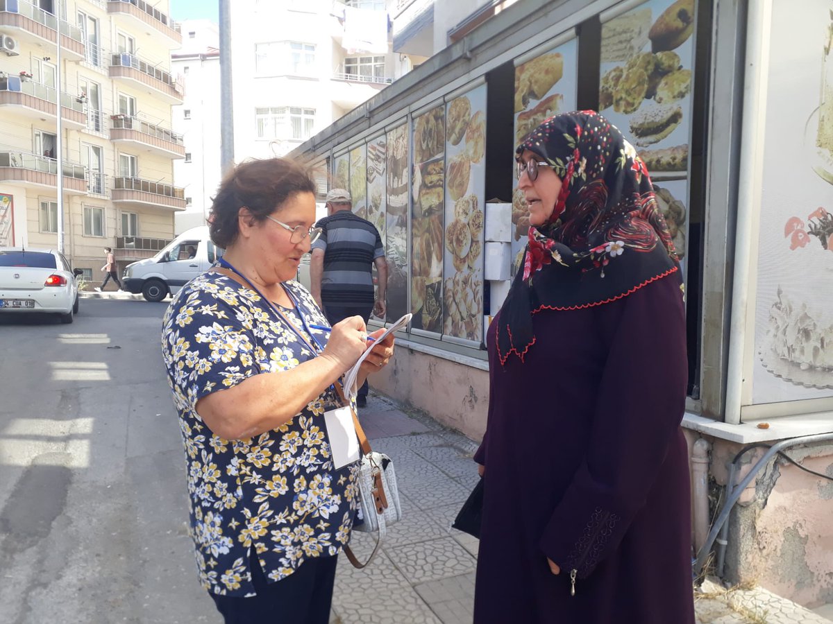 📍 Fevzi Çakmak Mahallesinde Kapı Kapı Gönüllere Dokunduk.

AK Parti İlkadım İlçe Kadın Kolları Başkanımız @sevgi_cakirr55 , Yönetim Kurulu Üyelerimiz, Fevzi Çakmak Mahalle Başkanımız ve kıymetli ekibiyle birlikte kapı kapı gezerek üye çalışması gerçekleştirdik.