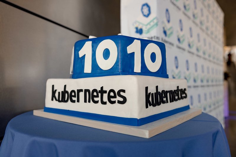 pritianka's tweet image. 1/ And so it comes to an end. Today is my last day at the Linux Foundation. Leading @CloudNativeFdn has been the honor of a lifetime. And now, I’m excited for a future of supporting startups! I’m taking a summer sabbatical and then …