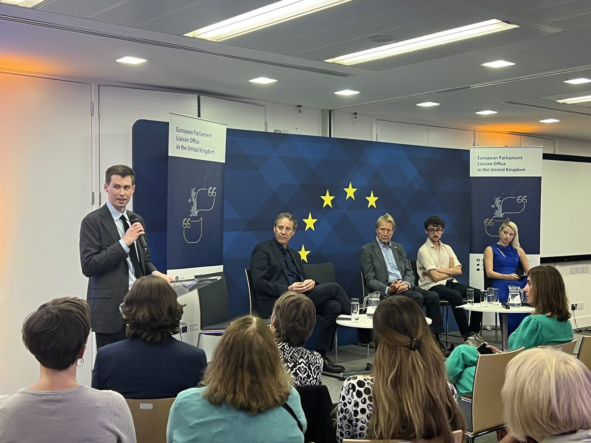 EPinUK's tweet photo. A huge thank you to German Ambassador Miguel Berger for his opening remarks and our fantastic panel of speakers: 
Maurizio Cuttin, 
Alfred Quantril, 
Cecilia Jastrzembska &amp; 
Ray Kirtley for sharing their insights and 
Dr Carl Wright for moderating the discussion. https://t.co/By8FZJyeq9