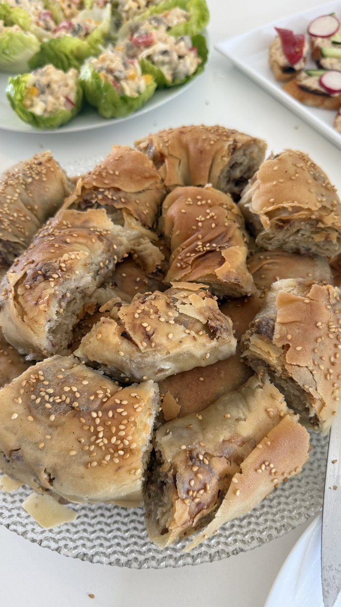 qirimlia's tweet image. Mood today
Happy Crimean Tatar National Flag Day! I hope Crimea will be free🥹