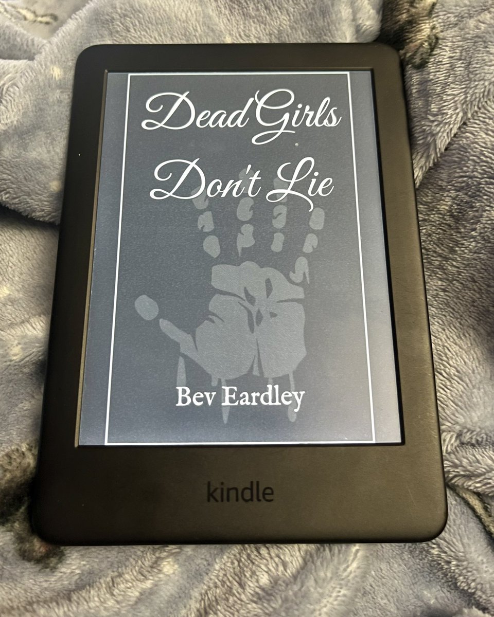 My book is now live on Kindle! 🎉

amzn.eu/d/ija5i3q

£4!! Or free with Kindle Unlimited 💕

#kindle #AmazonBooks #kindleunlimited #amazonprime #BookTwitter #ThursdayMotivation #thursdaymood