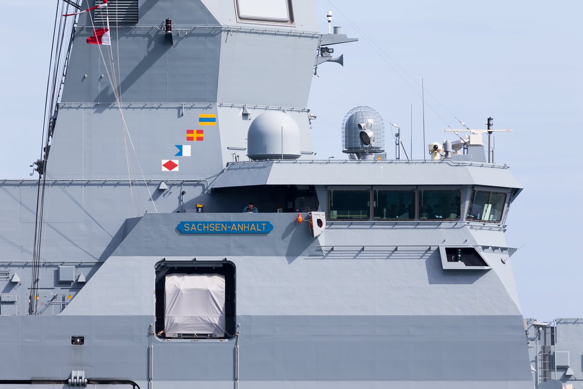 AllanWarships's tweet photo. Sun shining & Type 125 Baden-Württemberg Class Frigate, not a bad combination!!!! With her #GOST around the halfway completed returning to Devonport after Thursday War the gorgeous @deutschemarine Frigate FGS Sachsen-Anholt F224 passes #DevilsPoint this afternoon https://t.co/75M7Hu8Ug2