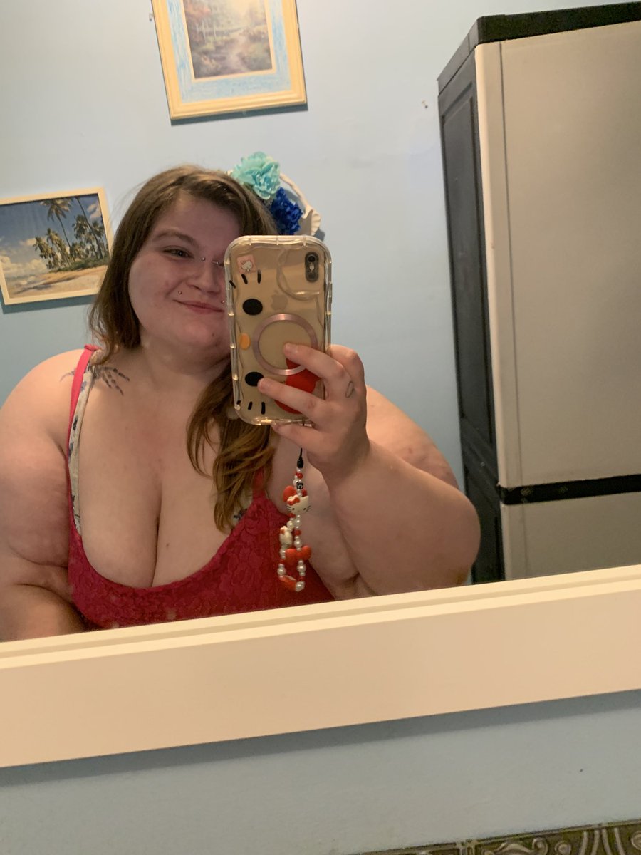Rt if you like me :3