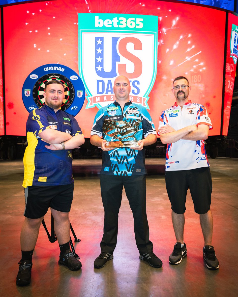 TheTheaterAtMSG's tweet image. Who’s ready for the best darts players in the world to take over The Theater at MSG? 🎯🔥Catch them in person this Fri & Sat!
📷: Emma Wannie / MSGE
🎟️: go.thetheateratmsg.com/bet365USDartsM…