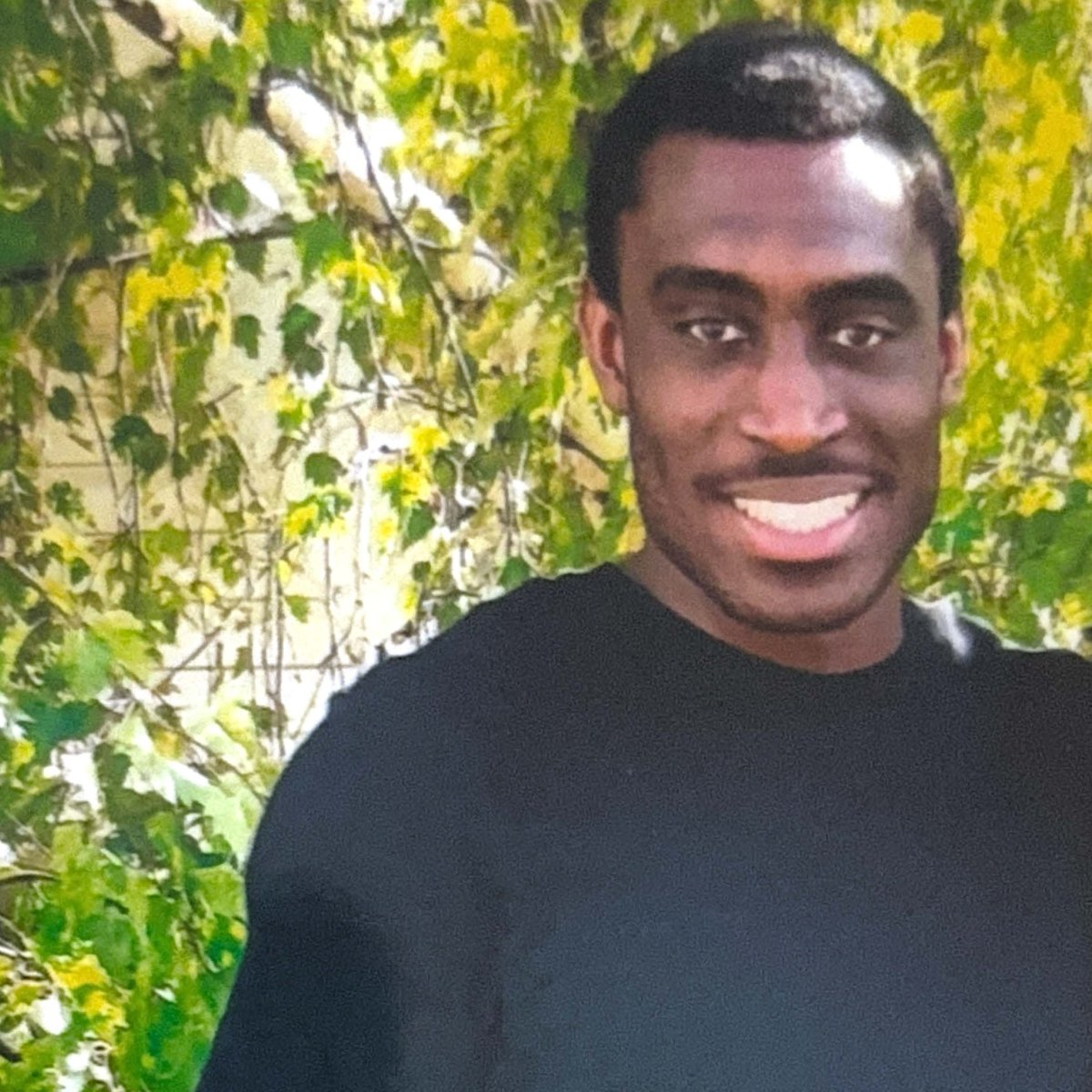 SarahRyanYEG's tweet image. Missing man from #ShPk: Tristan Davis (22 y/o) was last seen on June 23 at the Ramada Hotel in #SherwoodPark. He's 6'1, 170lbs,  has short black hair and brown eyes. Last seen wearing a blue NAIT t-shirt and grey sweatpants. RT?