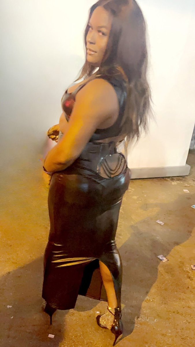 Nay2The's tweet photo. They wanted to see a different side of me this past weekend so I showed em. 

What you think? 

#FortyShadesofChoke #Ballroom #West #LetsGoWest #BDSM #Ball #Dallas #Texas #DTX #TheBigD #BigD #Juneteemth #DallasTX https://t.co/FSbIpzrp1s