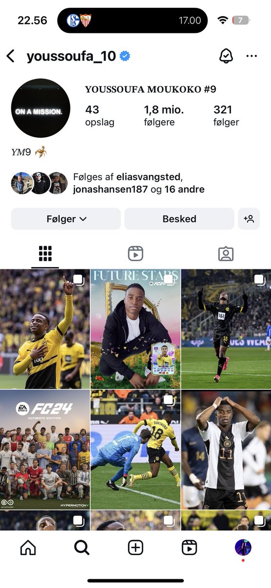lasseboye3's tweet photo. Har han ikke ændret tallet til 9 i dag? Det mener jeg ikke han havde i går. Passer vel med at nummer 9 er fri. #fcklive https://t.co/uJx9c66adU