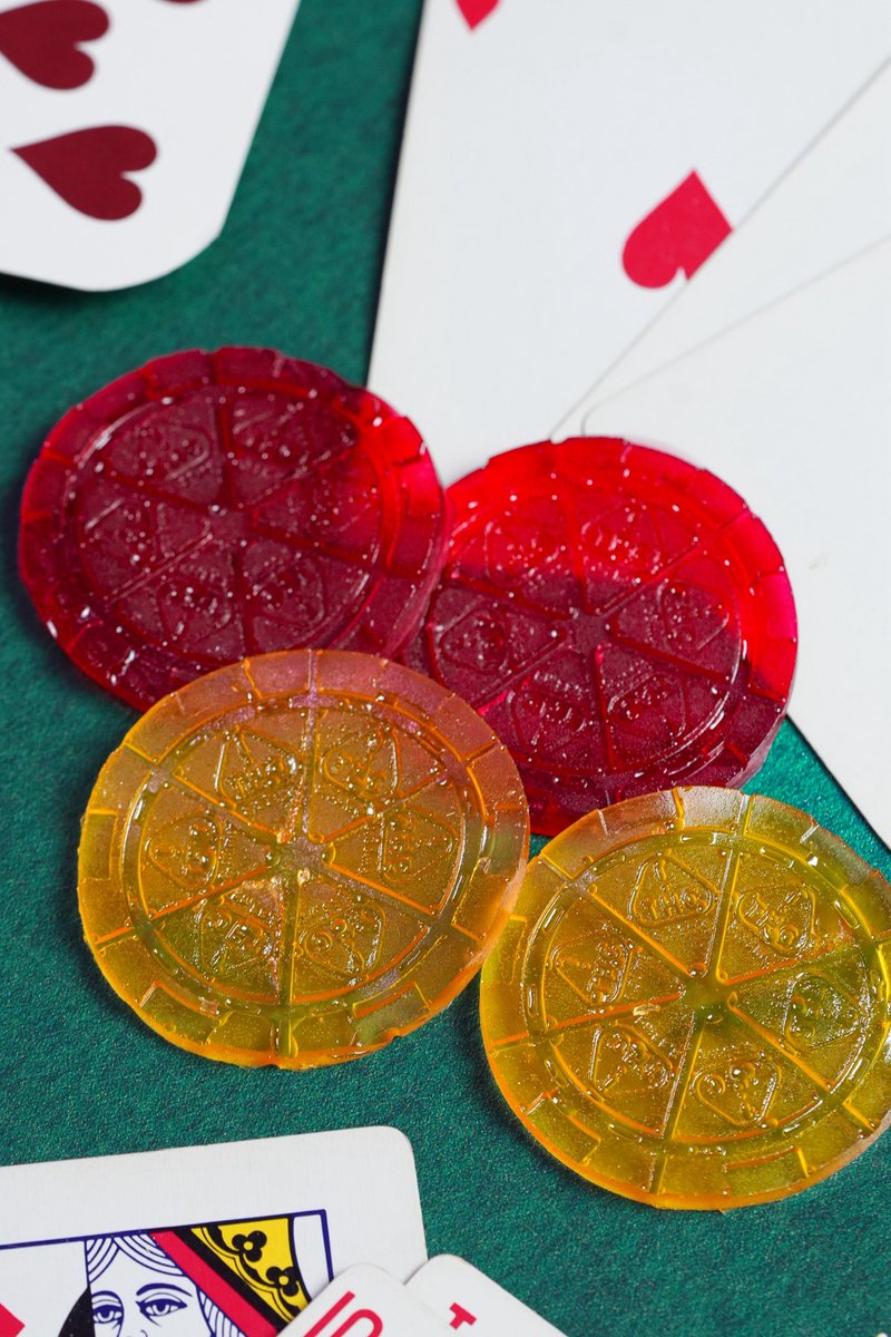 ShopPlanet13's tweet photo. ALL IN ON FLAVOR! ♠️♥️♣️♦️
Haha Poker Chip gummies! Stack em, snack em, and let the good times roll!
#HAHAgummies #edibles #poker https://t.co/TkiO5m8CKZ