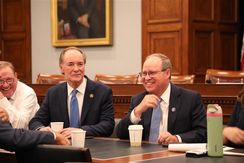 GOPDoctors's tweet image. This week, the GOP Doctors' Caucus hosted @CMSGov Administrator @DrOzCMS to discuss the Trump administration's healthcare reform efforts and commitment to serving vulnerable Americans.
"The GOP Doctors' Caucus is encouraged by Administrator Oz's work to increase access to care…