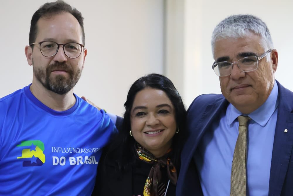 P/ UMA VIDA SAUDÁVEL!SOU O PARLAMENTAR Q +DESTINOU RECURSOS P/ COMUNIDADES TERAPÊUTICAS

Cada vida importa;e resgatar,restaurar vidas de irmãs e irmãos q entraram no mundo das DROGAS é uma missão q levo a sério!Não é à toa q 100% das Casas de Recuperação cearenses q estão aptas a