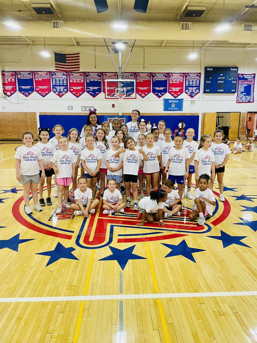 Red, White, and Blue day for our Mini Miads❤️🤍💙