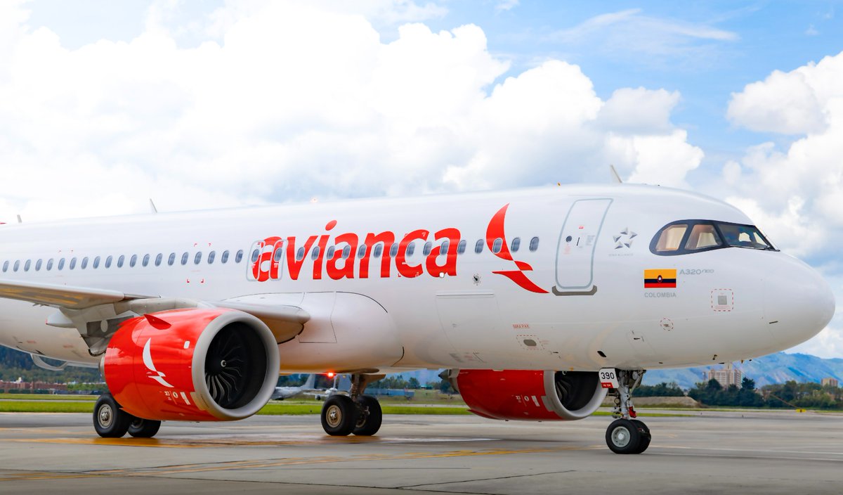 Ecuador 🇪🇨 | Avianca suspende sus operaciones en el aeropuerto de Manta debido a frecuentes impacto con aves.