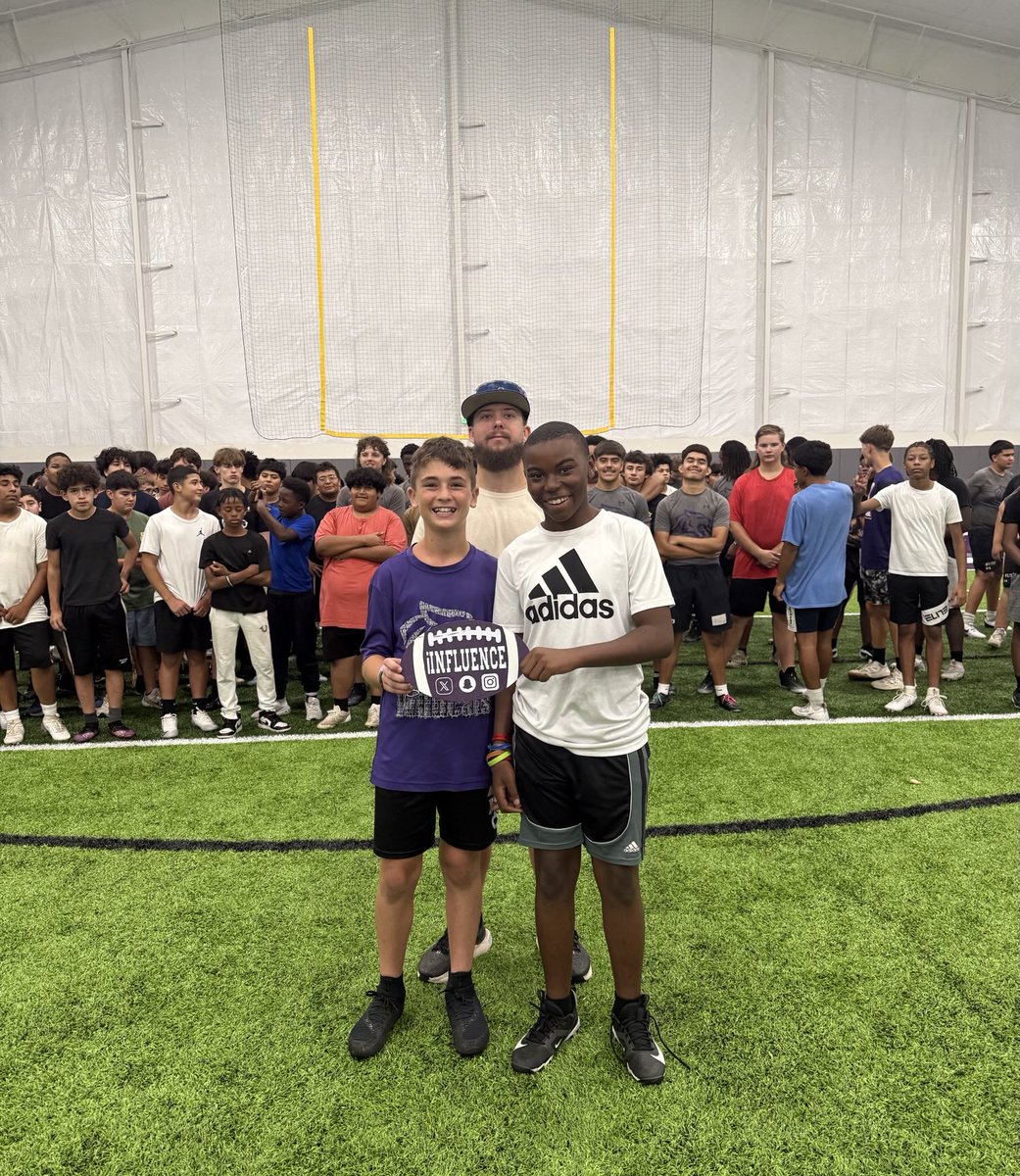 Coach_Lu's tweet photo. Everything rises and falls on leadership. 

GREAT job by our INFLUENCERS of the week!

Rising 7th: Brayden Kerlin|Mason Harvey

Rising 8th: Mason Howard|Rito Treviño

Rising 9th: Brandon Wilson|Sterling Carnes

Varsity: Wyatt Cooper|Donovan Anderson

#OTOTOF #TWW #EXCELLENCE https://t.co/hD7a416A19