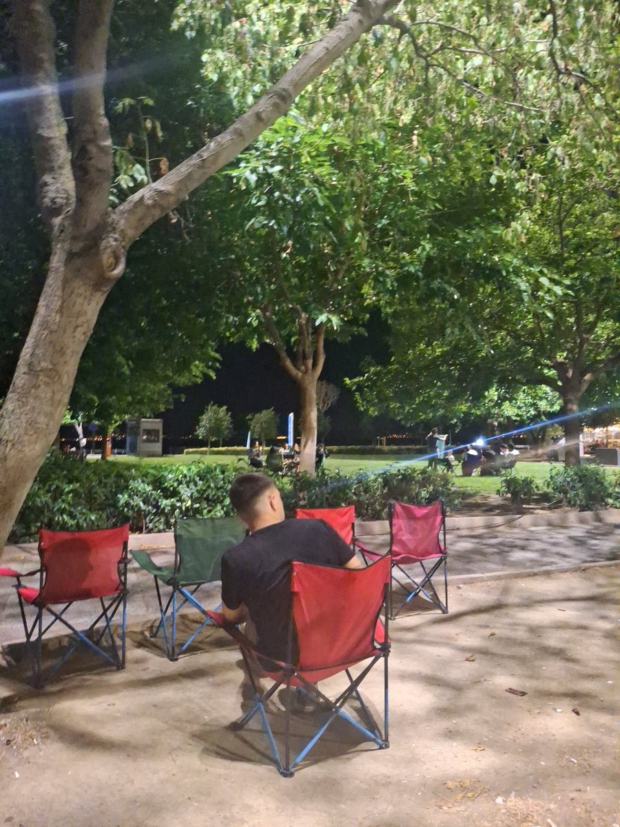 Suadıye sahıl buyrun  kimler var yakında