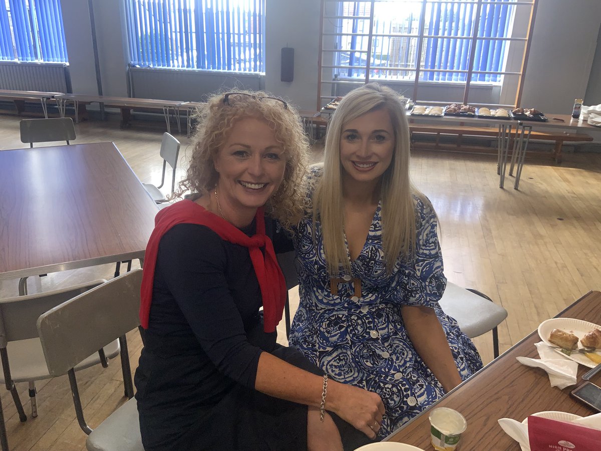 A lovely way to end the year as we held our Staff Wellbeing Coffee Morning today. Lots of chats and laughs about the year that has passed and looking towards to the future. Not before a well needed rest. The best team!
#NRStPfamily💙💚