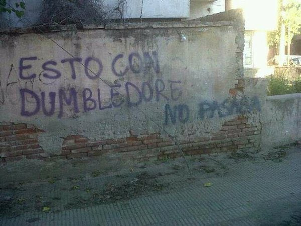 Acción poética en el barrio.