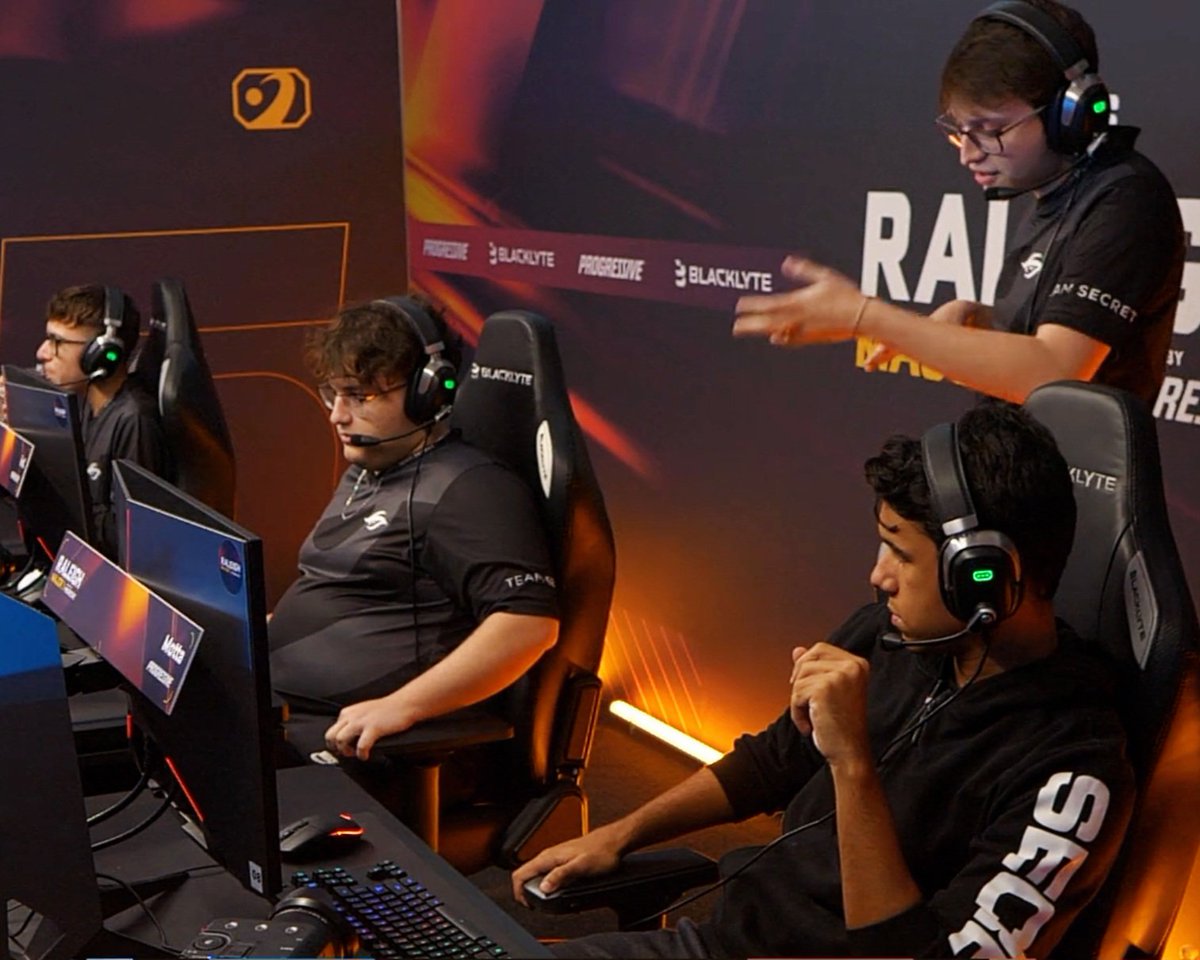 That's a wrap for SWISS Round 1 and 2! 
Team Secret ended with 1-1 ⚽️
See you all again tonight! 📺

#epicpartner #VamoSecret