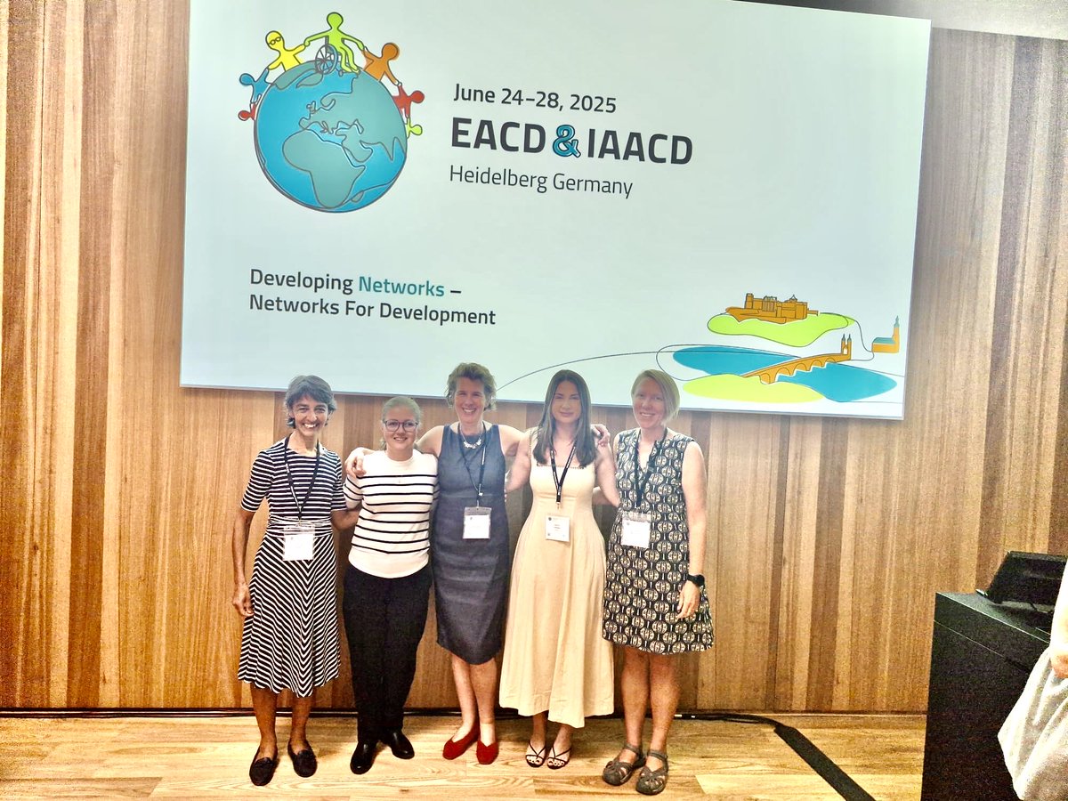 AnnaBasu1's tweet image. Minisymposium on social prescribing for children with neurodisability. We enjoyed doing this😀