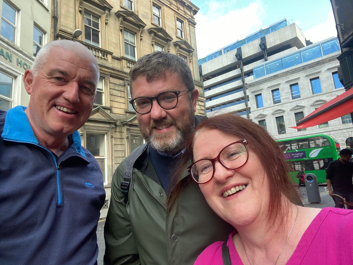 briancasey123's tweet image. Lovely to meet Gerard Gallagher and Noelle Dowling today to discuss the future of religious archives in Ireland. Wonderful people with positive energy.