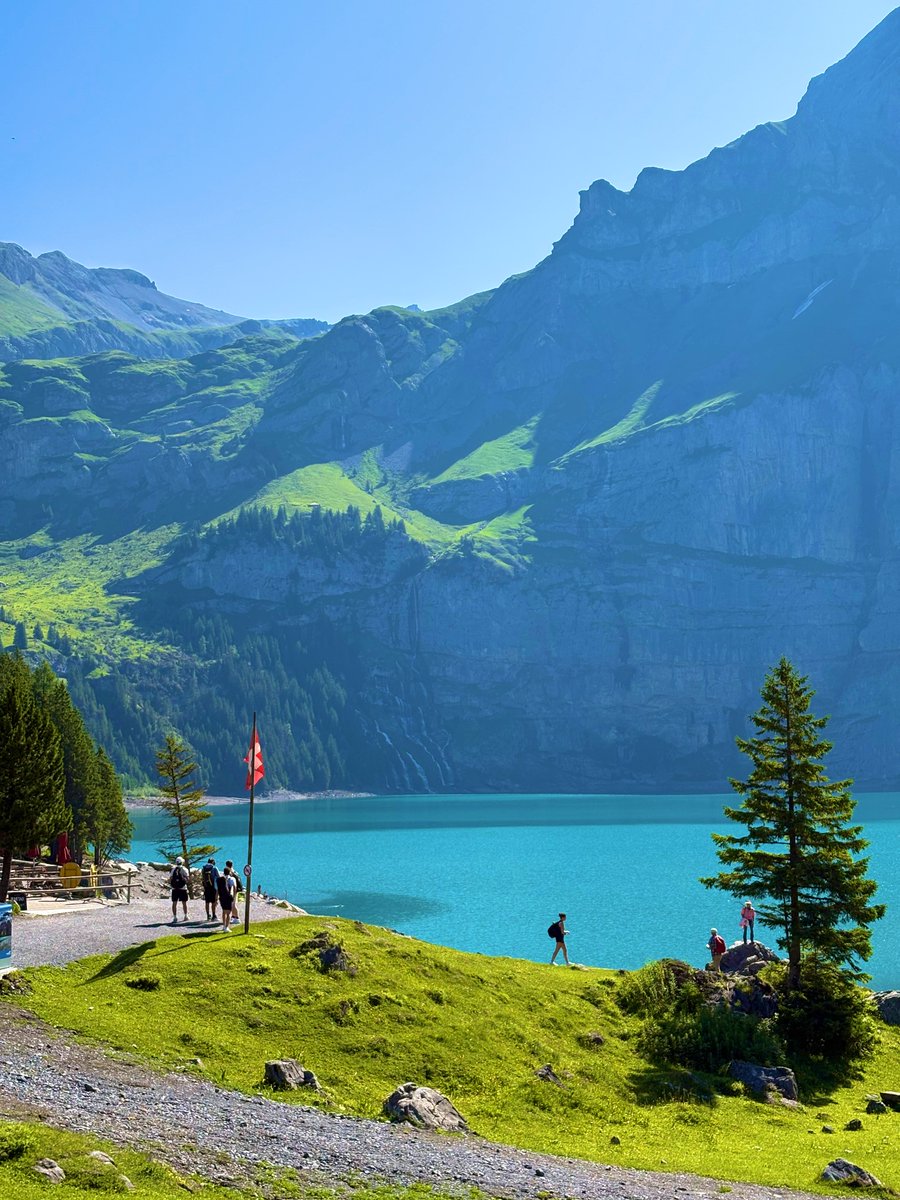 ItsMmed's tweet photo. La🇨🇭en 4K https://t.co/f5hv7kuYrn