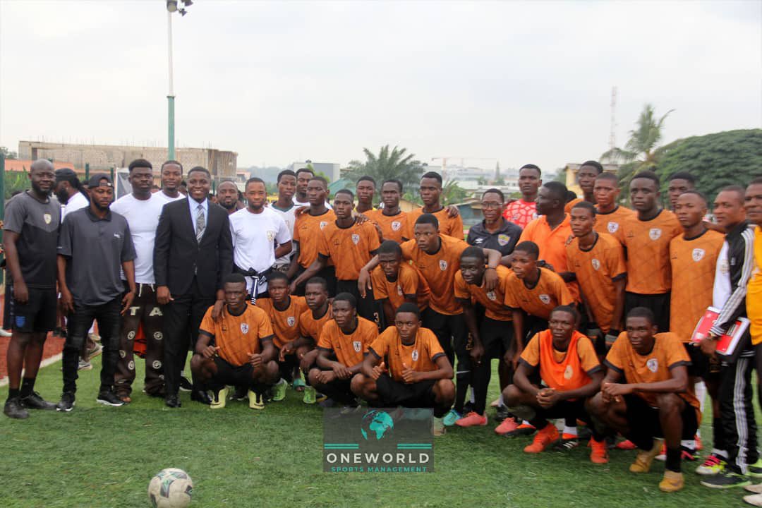 Oneworldsports_1 (@oneworldsports_) on Twitter photo Hon <a href="/edemagbana/">Eric Edem Agbana</a> came through to cheer and motivate his young talented players, showing true support for grassroots football and youth empowerment.
His presence lit up the sidelines and gave the boys the boost they needed! 🙌⚽
<a href="/AnimSammy/">Sammy Anim Addo</a> <a href="/MatinouI/">Matinou Inoussa</a> <a href="/Jeffofori20/">Jeffofori</a> Hon <a href="/edemagbana/">Eric Edem Agbana</a> came through to cheer and motivate his young talented players, showing true support for grassroots football and youth empowerment.
His presence lit up the sidelines and gave the boys the boost they needed! 🙌⚽
<a href="/AnimSammy/">Sammy Anim Addo</a> <a href="/MatinouI/">Matinou Inoussa</a> <a href="/Jeffofori20/">Jeffofori</a>