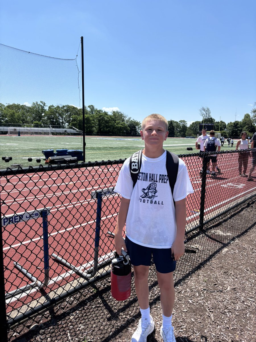 Benarce_2030's tweet image. Had an awesome week at the @theprepfootball camp even through a heat wave! Thanks to @CoachBFitz, all the coaches and football team for a challenging and fun week! This receiver also threw a touchdown pass today! @SetonHallPrep #swissarmyknife #utilityplayer #youthfootball
