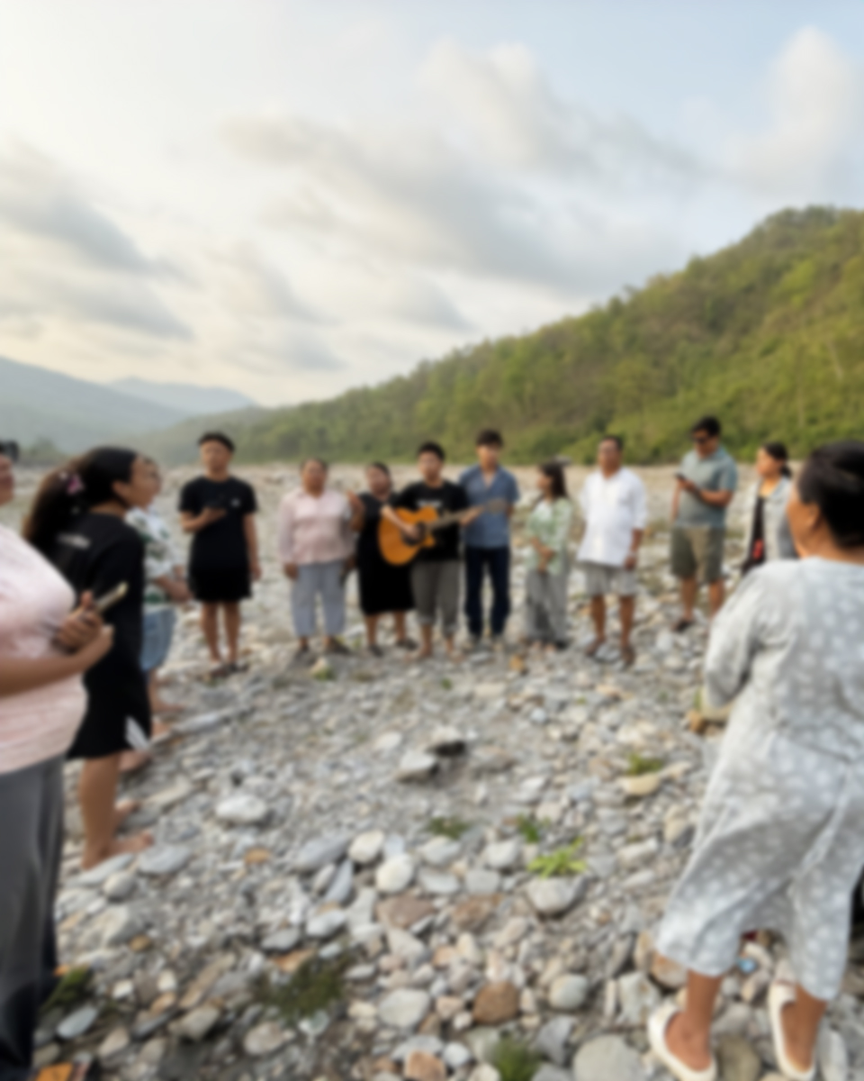 HeartCryMission's tweet image. "We were buried therefore with him by baptism into death, in order that, just as Christ was raised from the dead by the glory of the Father, we too might walk in newness of life." - Romans 6:4
Praise the Lord for several baptisms in a concealed location in South Asia!
Please…