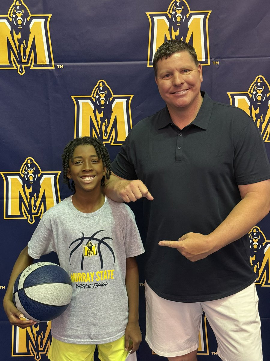 👏 THANK YOU to everyone who attended our youth camp this week! It was great having so many future Racers in the arena! 

We still have a few camps remaining, so sign up today! 

🏀: shorturl.at/Lp318

#GoRacers🏇
