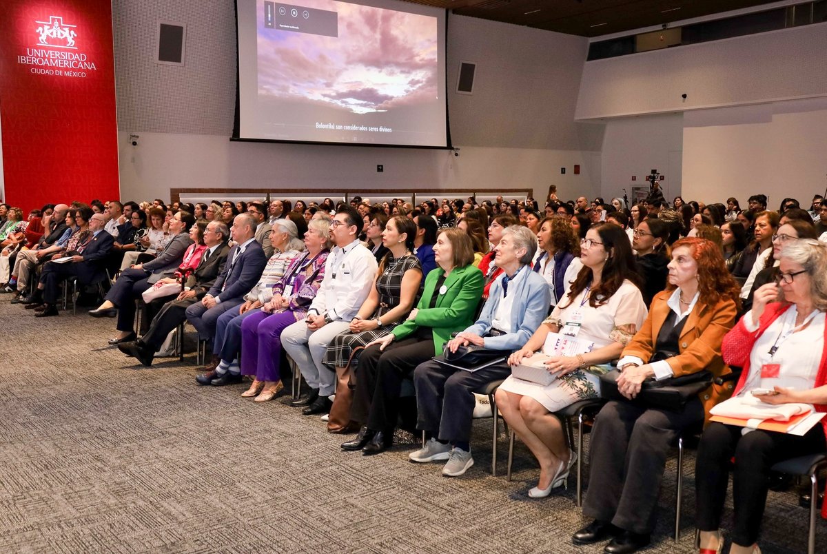 🎓 La Mtra. Karen Rodríguez, de la Lic. en Nutrición Humana en UES Hermosillo, participó como conferencista en el Congreso Internacional del <a href="/CMNutriologos/">Col Mex Nutriologos</a> y el X Congreso Iberoamericano de Nutrición de @AIBAN, en CDMX, con ponencia sobre IA en alimentos.

qa-7.sonora.gob.mx/ues/acciones/b…