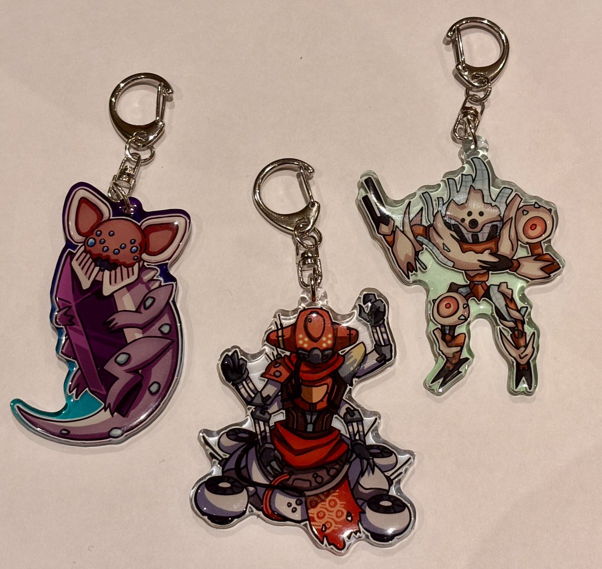 thistlefangirl7's tweet image. hey guys ive been working on these a while ive designed a bunch of raid boss keychains and was wondering if people like them and would be interested if i were to sell some :P