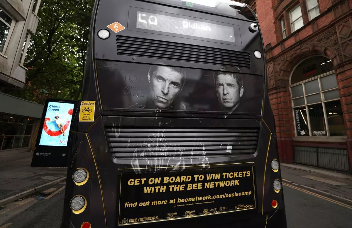 Eve Holt tweet media