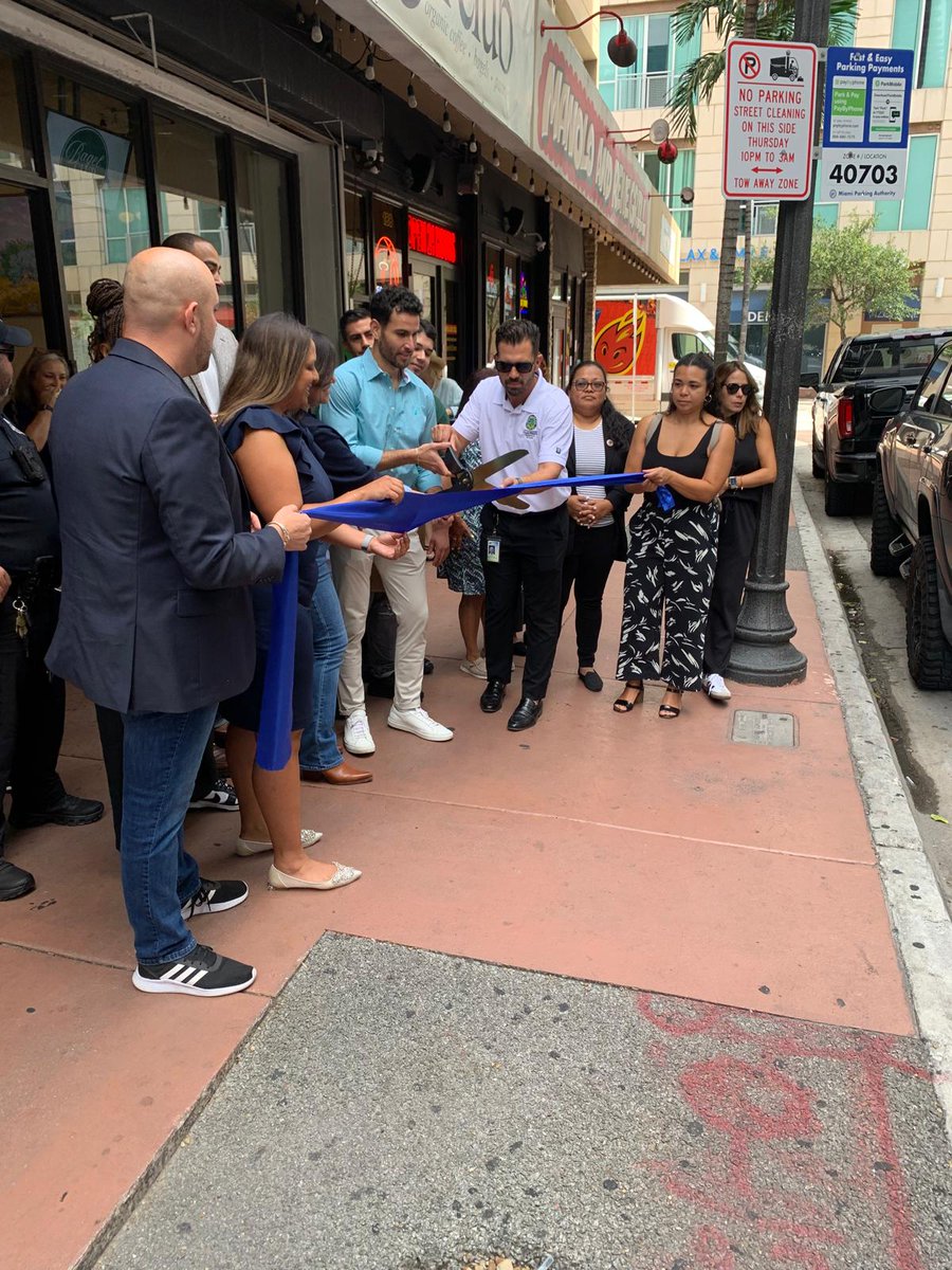 PreferredPiece's tweet photo. 🎉 What an exciting day in Downtown Miami! We had the honor of attending yet another new business opening in our city — the grand opening of Bagel Club, a fresh new spot bringing exceptional flavor, energy, and community spirit to the heart of downtown. https://t.co/sbqAQq2LRH