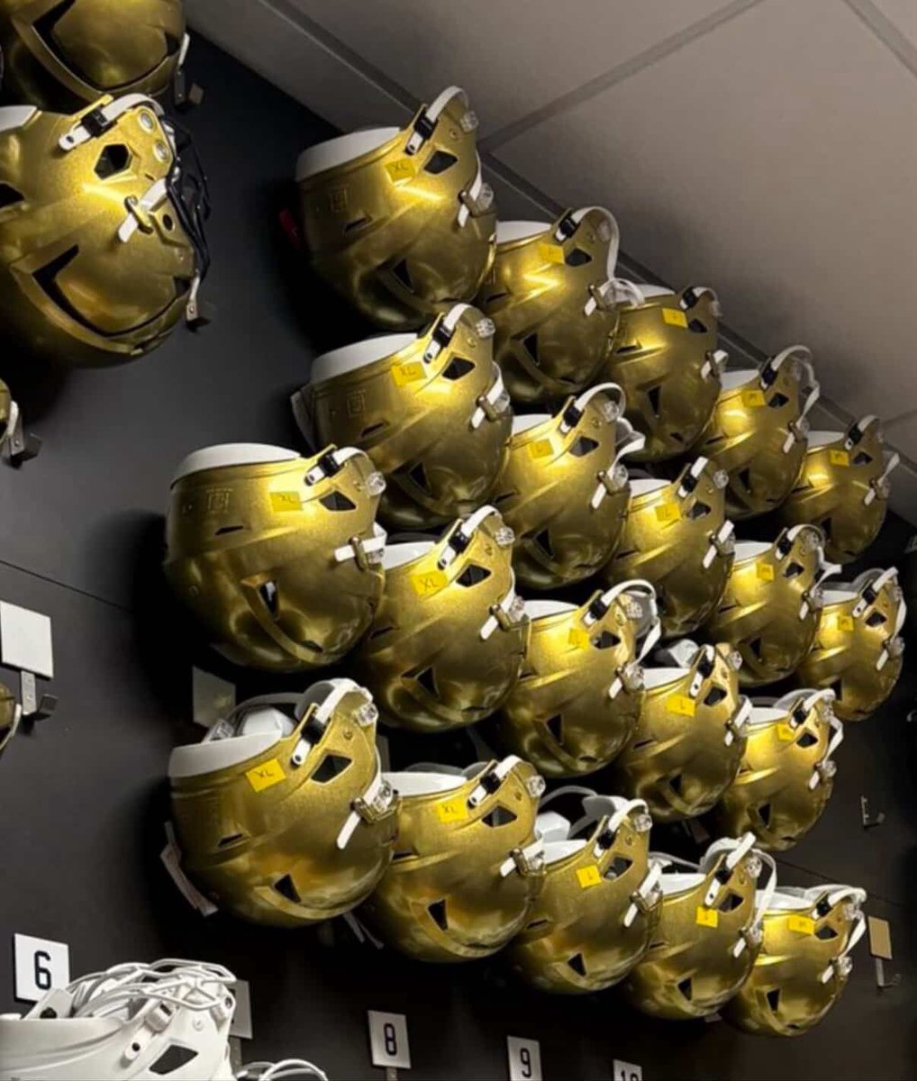 New chrome helmets and uniforms coming from the looks of it 👀