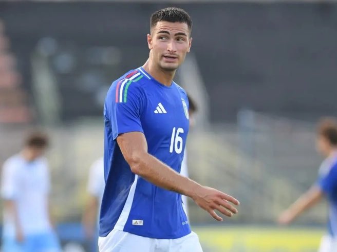MassimoBarrila's tweet photo. 🚨 Diego Coppola to Brighton?
Sources confirm: Brighton are in advanced talks to sign Diego Coppola from Hellas Verona.
The 20-year-old defender is ready for the move – deal close to being finalized.
Here we go soon? 👀

🇮🇹➡️🇬🇧 #Coppola #Brighton #HellasVerona #TransferNews https://t.co/fSTrRO3XMK