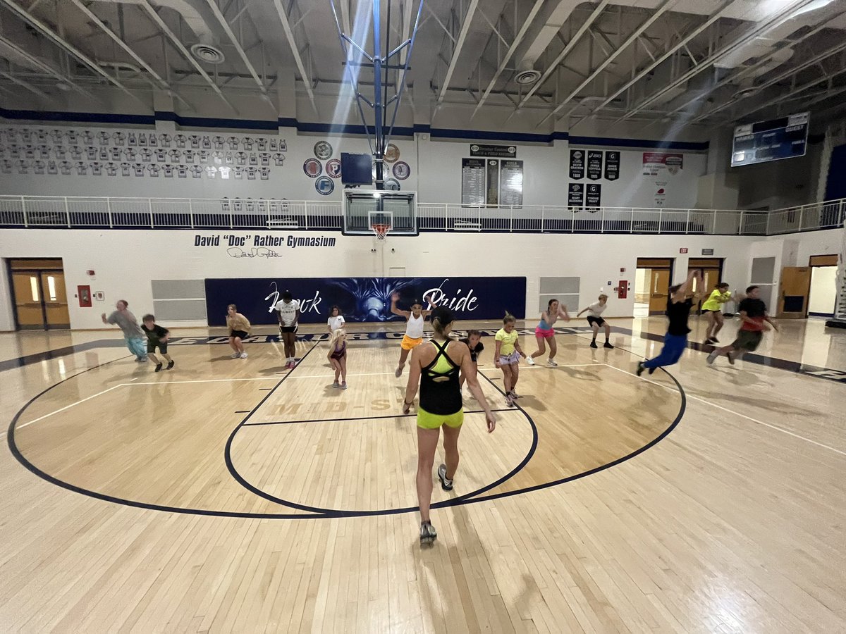 Jr. Hawks Running tweet media