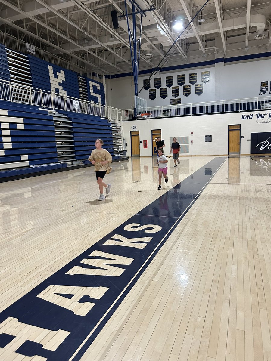 Jr. Hawks Running tweet media