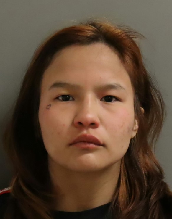 SarahRyanYEG's tweet photo. Missing teen from #Ponoka, AB: Kaylee Saddleback (15 y/o) was last seen May 10. RCMP say she has black/brown hair, brown eyes, 5'7, 130 lbs. Was wearing a red hoodie with white lettering, black capris and black caps. https://t.co/T2JciUC0fs