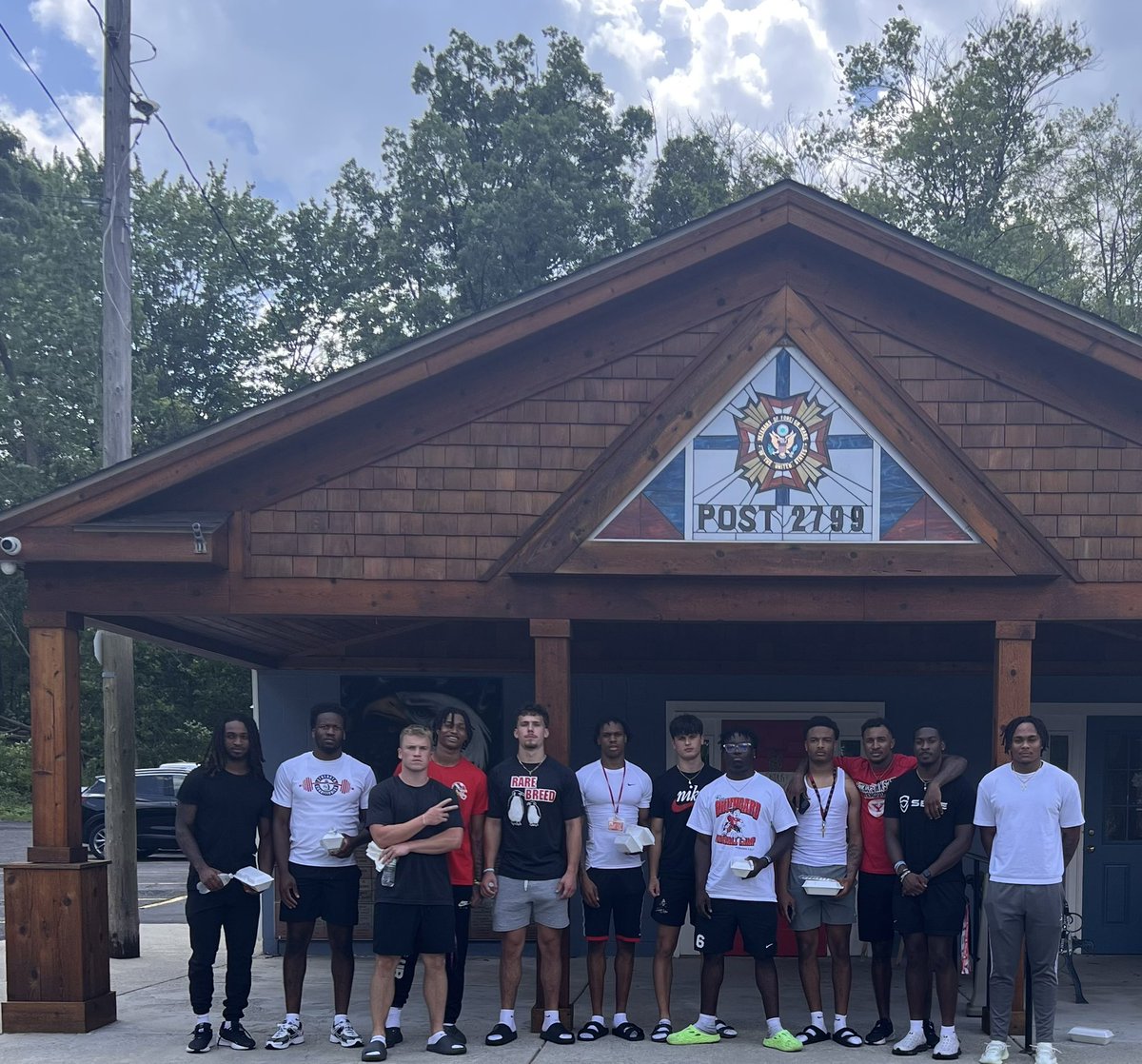 Thank you VFW Post 2799 for hosting <a href="/ysufootball/">Youngstown State Football</a>. Great people and great food! #VFW