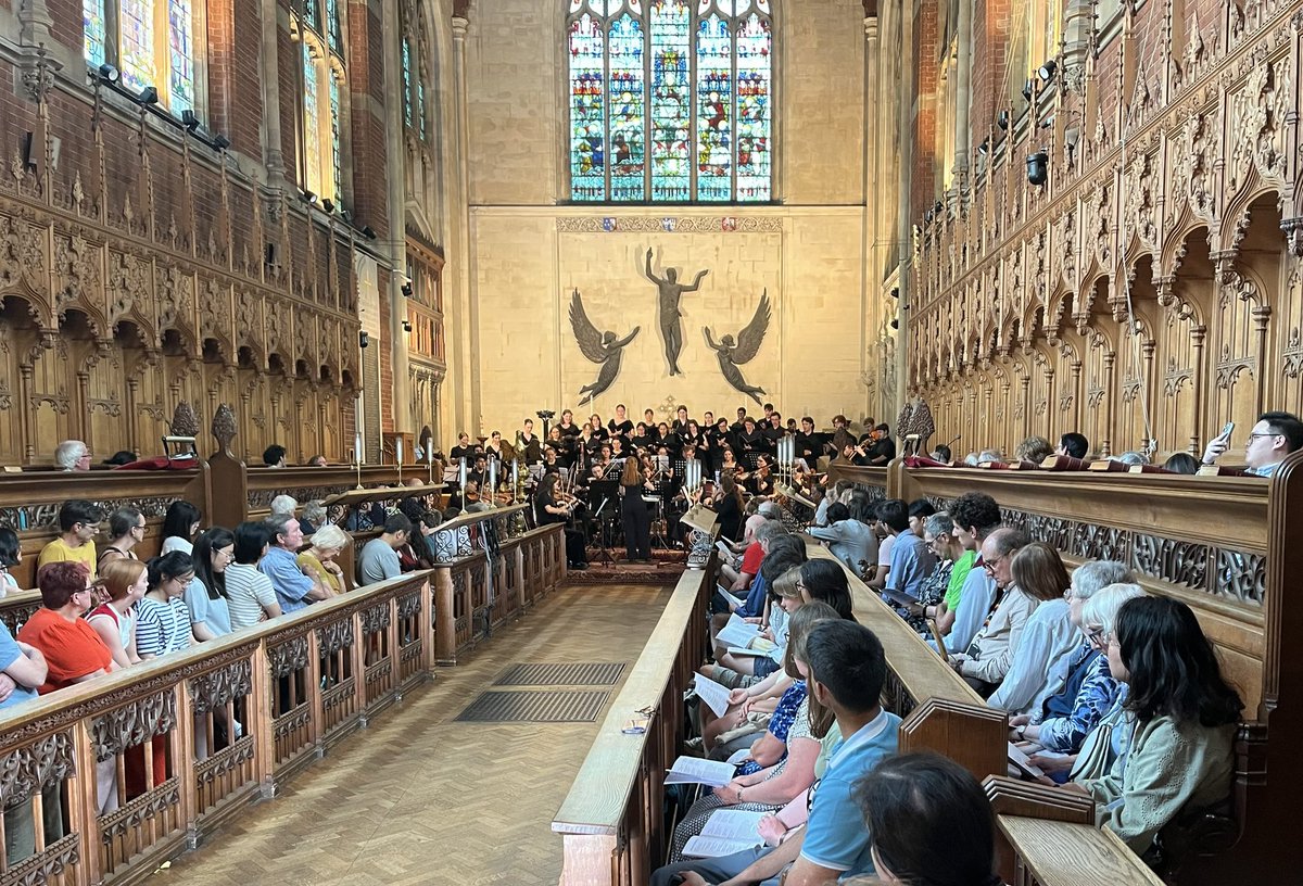 A brilliant concert tonight by the @selwyn1882 Music Society. Vivaldi, Elgar, Parry - and Andersson/Ulvaeus. Choir and orchestra tremendous throughout.