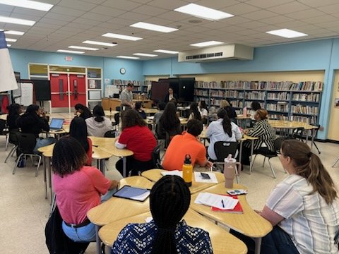 Always a pleasure to welcome the University of Houston ACP to Benavidez Summer School! We’re proud to support future educators on their journey. 🍎 #FutureTeachers #TeamBenavidez #UHCollegeOfEducation