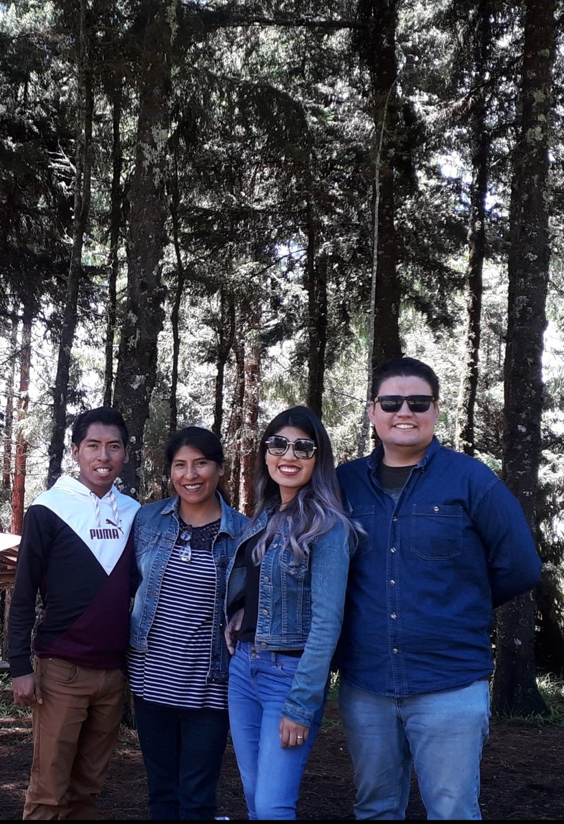 murillomar2008's tweet photo. Abrimos nuestro ❤️ para dar gracias a Dios por los 31 años de matrimonio, por el amor sembrado en nuestro hogar. A tí sea la gloria, hoy y siempre. Amén.🙏 https://t.co/nWlw0D3tMO