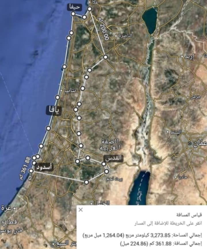 yaseenizeddeen's tweet image. لماذا تفتقد إسرائيل العمق الجغرافي؟
صحيح أنها تسيطر على كامل فلسطين 27 ألف كم مربع (مساحة صغيرة أصلًا) إلا أن تركيز المستوطنين في جزء صغير منها.
يعيش في المنطقة التي توضحها الخارطة 5.5 مليون مستوطن (71% من اجمالي المستوطنين)، ومساحتها 3300 كم مربع أي حوالي 12% فقط من فلسطين.…