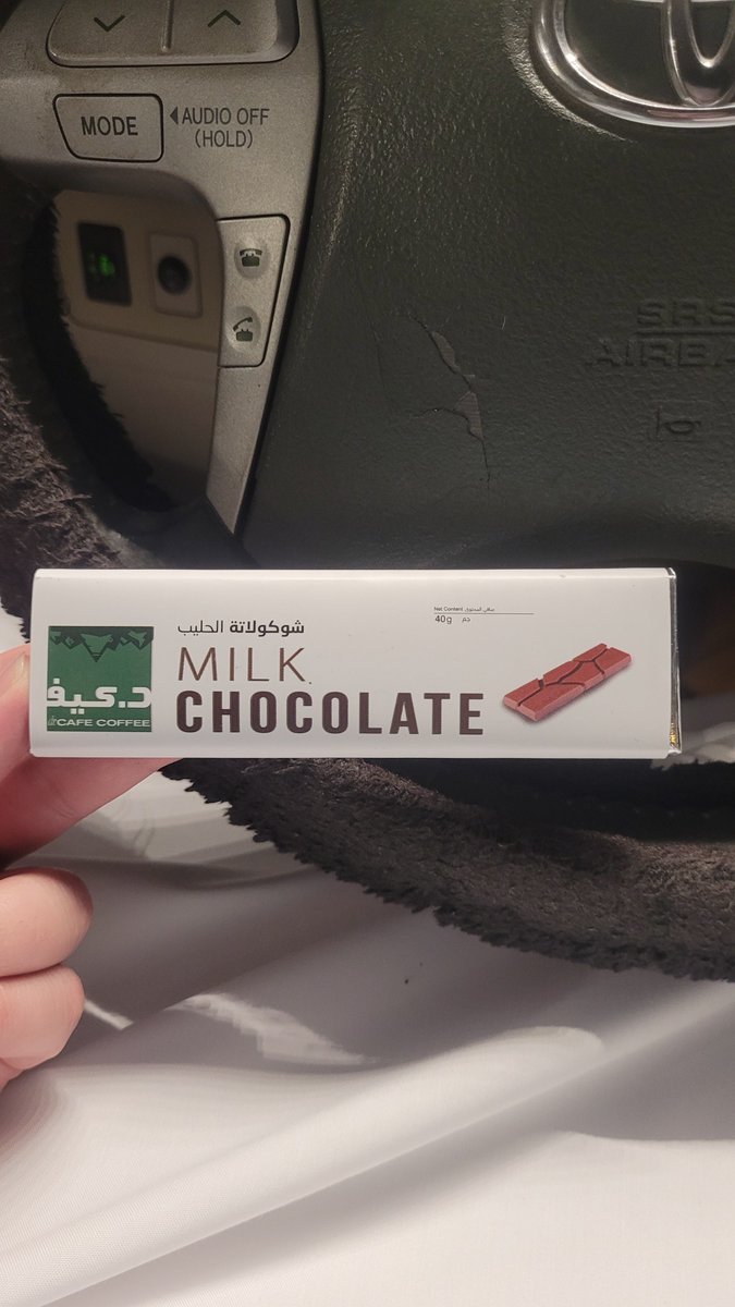 من د.كيف كانوا مسوين خصم 50% على السعر المذكور تحت

مشروب ميستو 12﷼
ما ناسبني نسبة الحليب اعلى من القهوة بشكل كبير ولا فيه شي مميز 2/10 

شوكلاطة 10﷼
لذيذة مرة ولا تغث 9/10
مبالغ بالسعر لا تاخذونها الا اذا عليها عرض