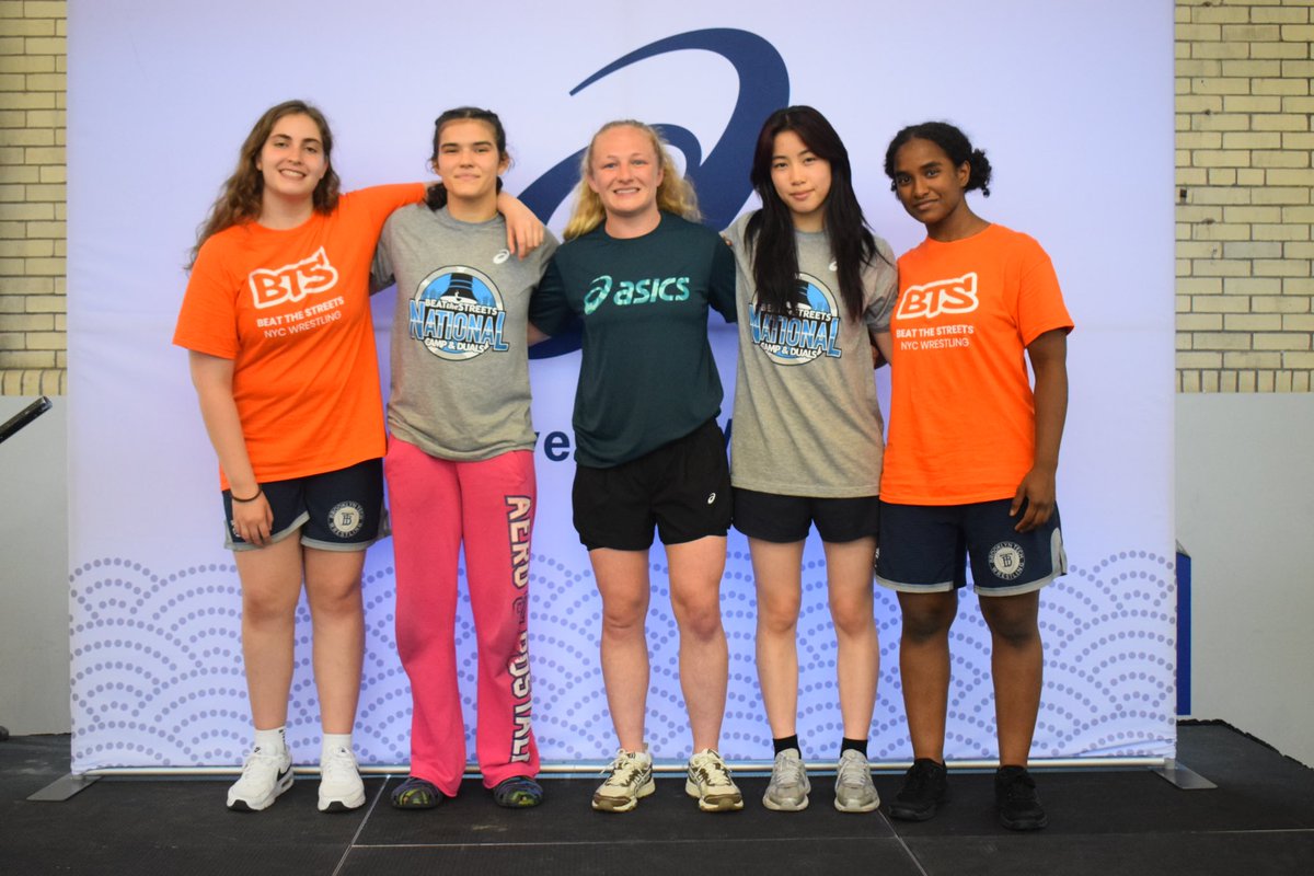 Beat the Streets Wrestling (@beatthestreets) on Twitter photo Shout out to <a href="/LoloBurroughs/">Lauren Burroughs</a> and 2-time World medalist <a href="/_macethegreat_/">Macey Kilty</a> for a moving panel during the #ASICS Move Her Mind Girls Luncheon at <a href="/BeattheStreetsN/">Beat the Streets National</a> duals.
#BTSNation #WomenEmpowerment #YouthEmpowerment #WrestlingWorks #WomenWrestling Shout out to <a href="/LoloBurroughs/">Lauren Burroughs</a> and 2-time World medalist <a href="/_macethegreat_/">Macey Kilty</a> for a moving panel during the #ASICS Move Her Mind Girls Luncheon at <a href="/BeattheStreetsN/">Beat the Streets National</a> duals.
#BTSNation #WomenEmpowerment #YouthEmpowerment #WrestlingWorks #WomenWrestling